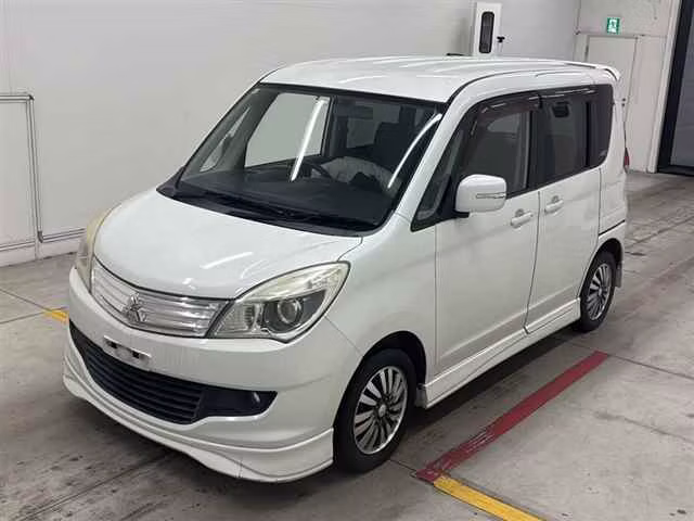 MITSUBISHI DELICA D:2