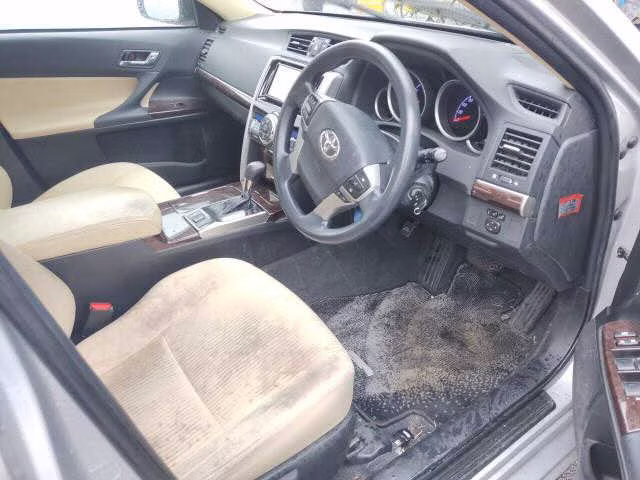 TOYOTA MARK X