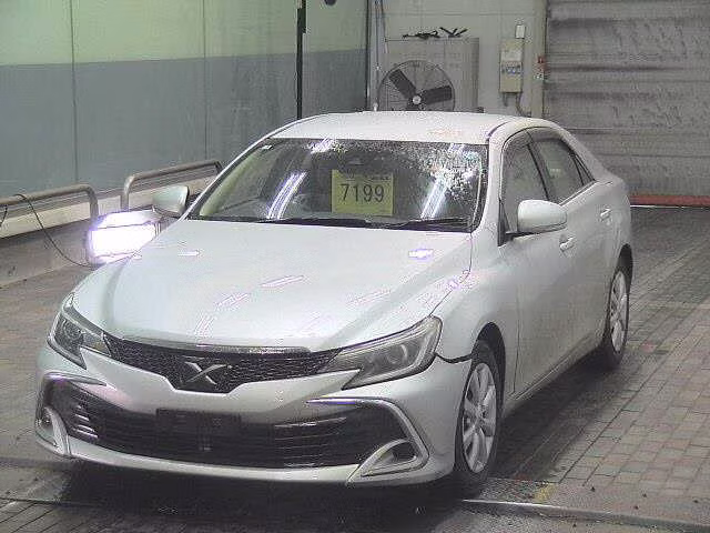 TOYOTA MARK X