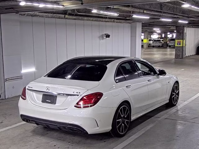 MERCEDES-BENZ C-CLASS