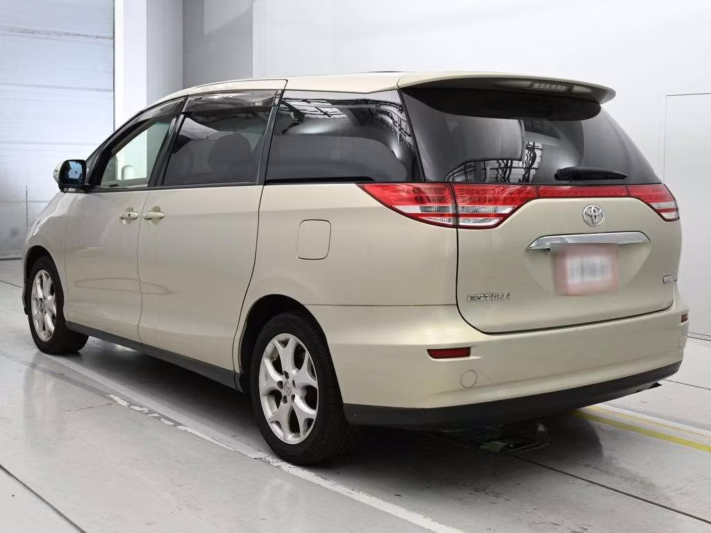 TOYOTA ESTIMA