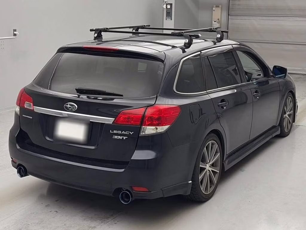 SUBARU LEGACY