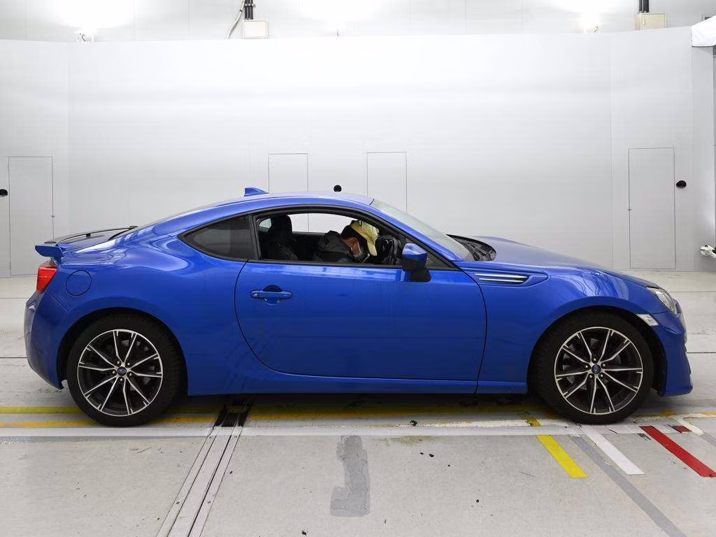 SUBARU BRZ