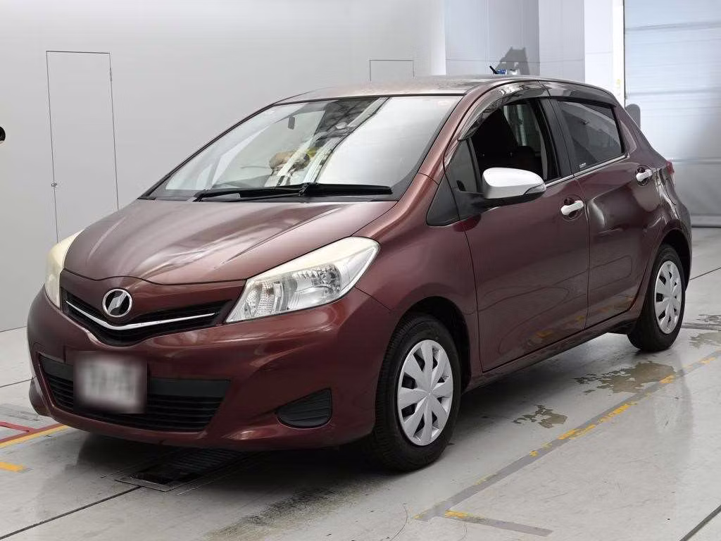 TOYOTA VITZ
