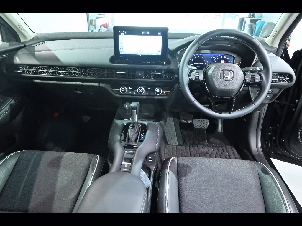 HONDA ZR-V