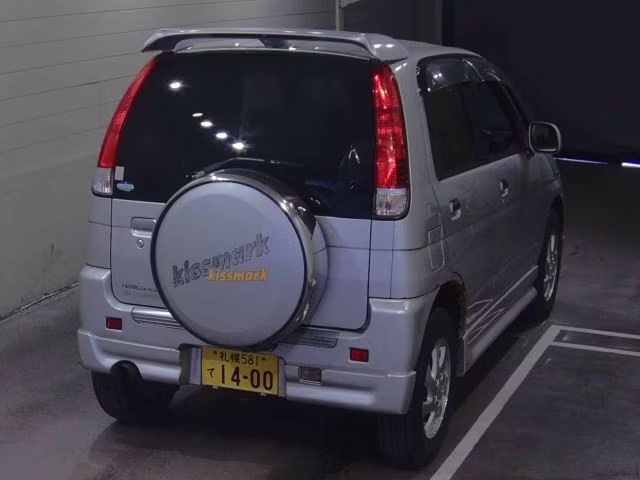 DAIHATSU TERIOS KID
