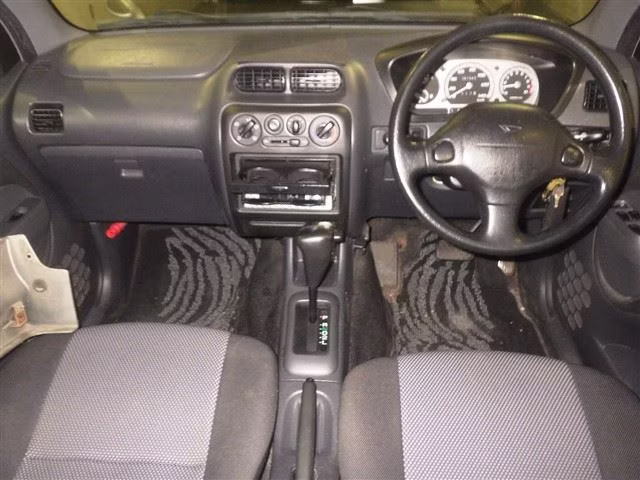 DAIHATSU TERIOS KID
