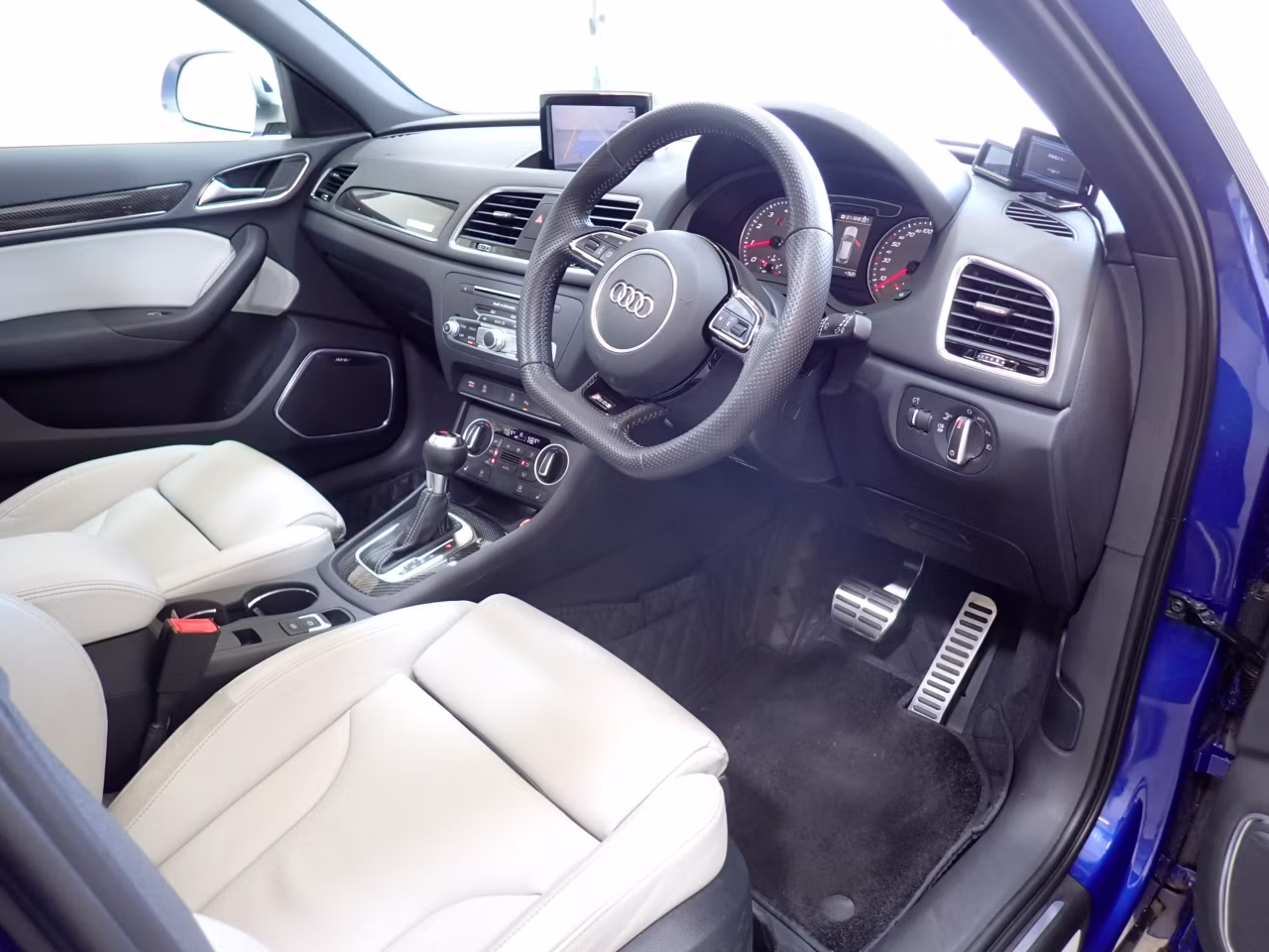 AUDI RS Q3