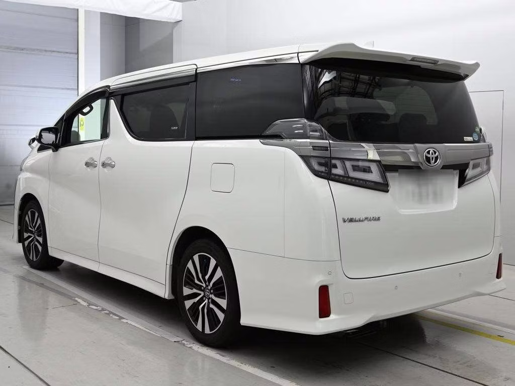 TOYOTA VELLFIRE