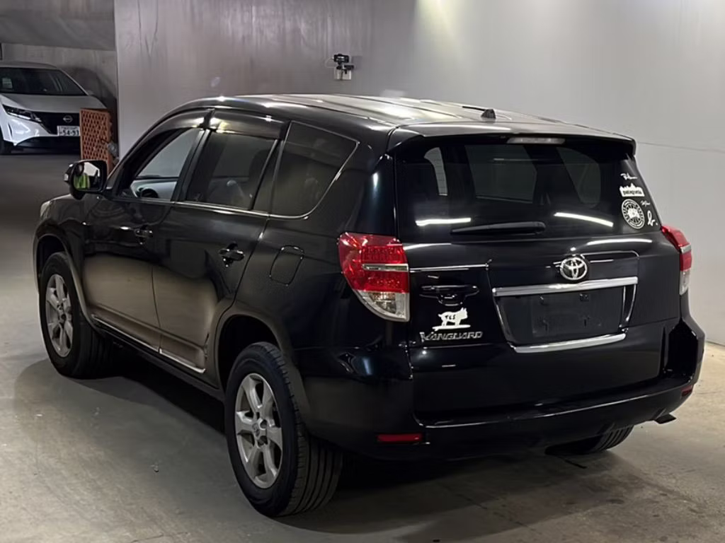 TOYOTA VANGUARD
