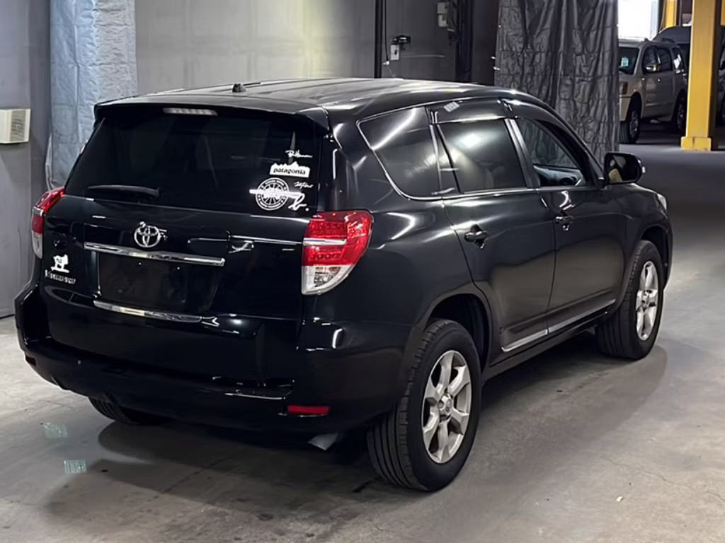 TOYOTA VANGUARD