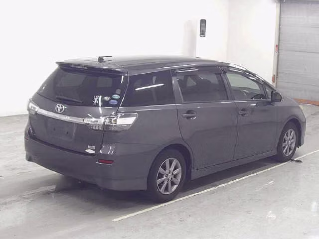 TOYOTA WISH