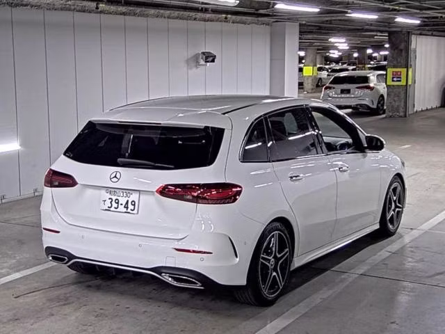 MERCEDES-BENZ B-CLASS