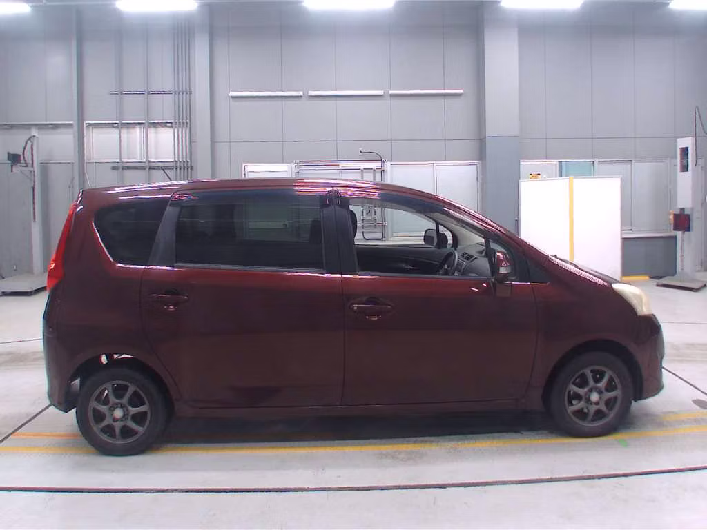 TOYOTA PASSO SETTE