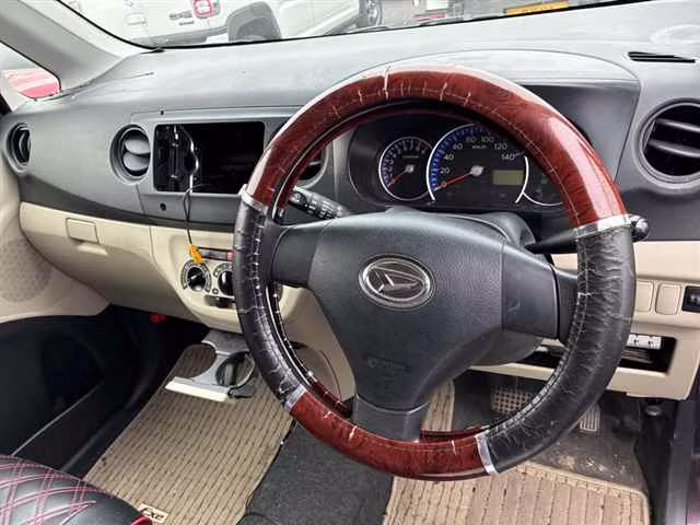 DAIHATSU TANTO EXE