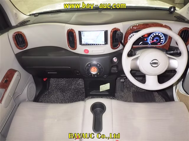 NISSAN CUBE