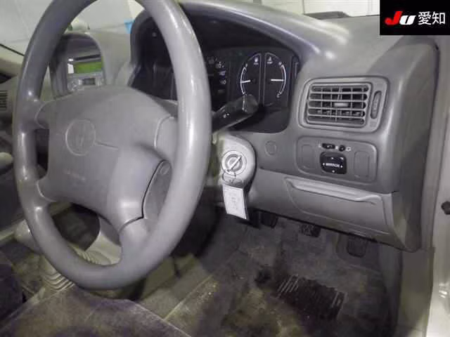 TOYOTA SPRINTER