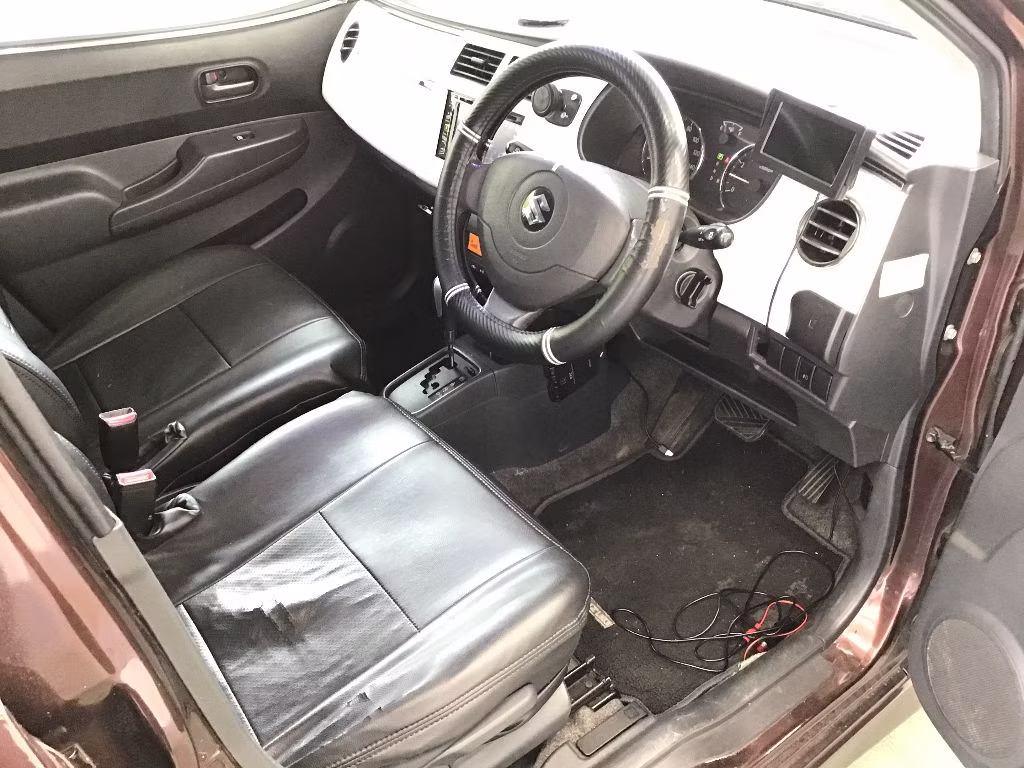 SUZUKI CERVO