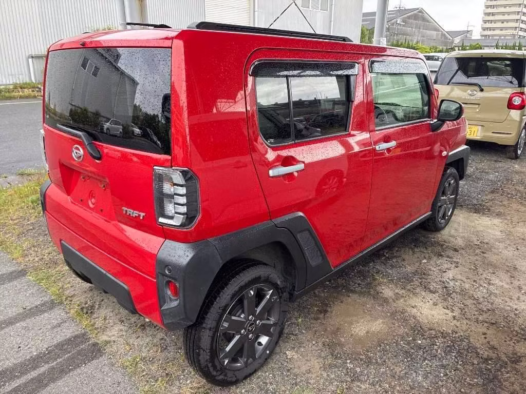 DAIHATSU TAFT