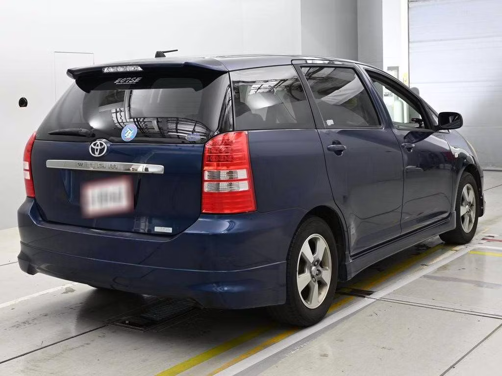 TOYOTA WISH