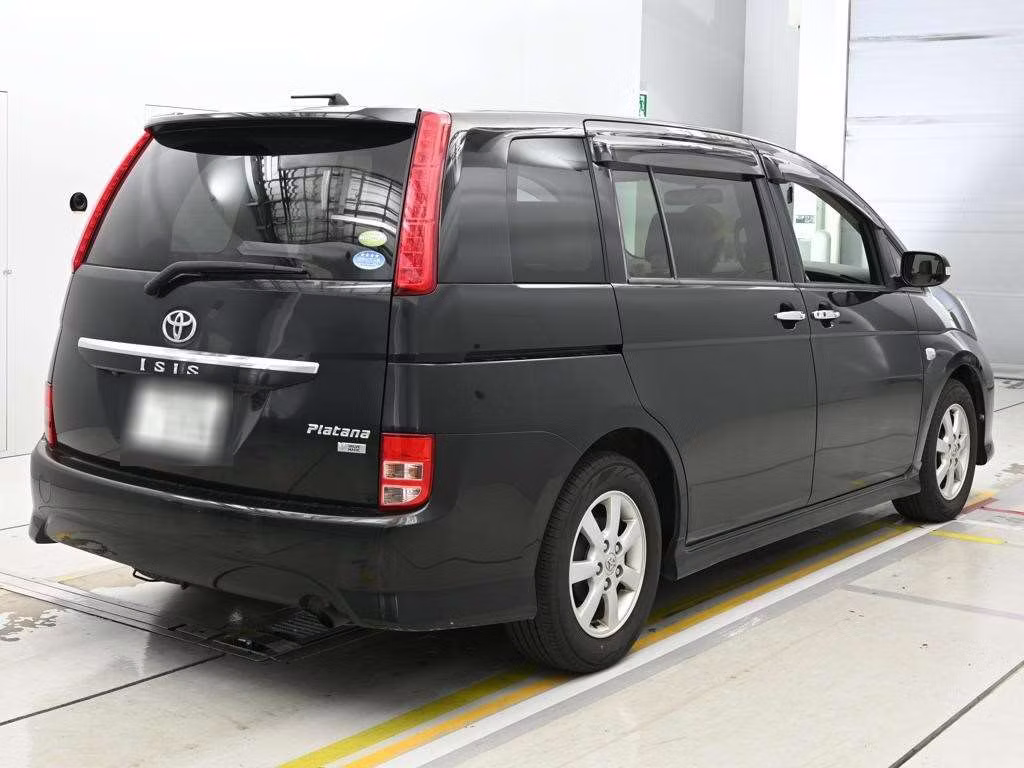 TOYOTA ISIS