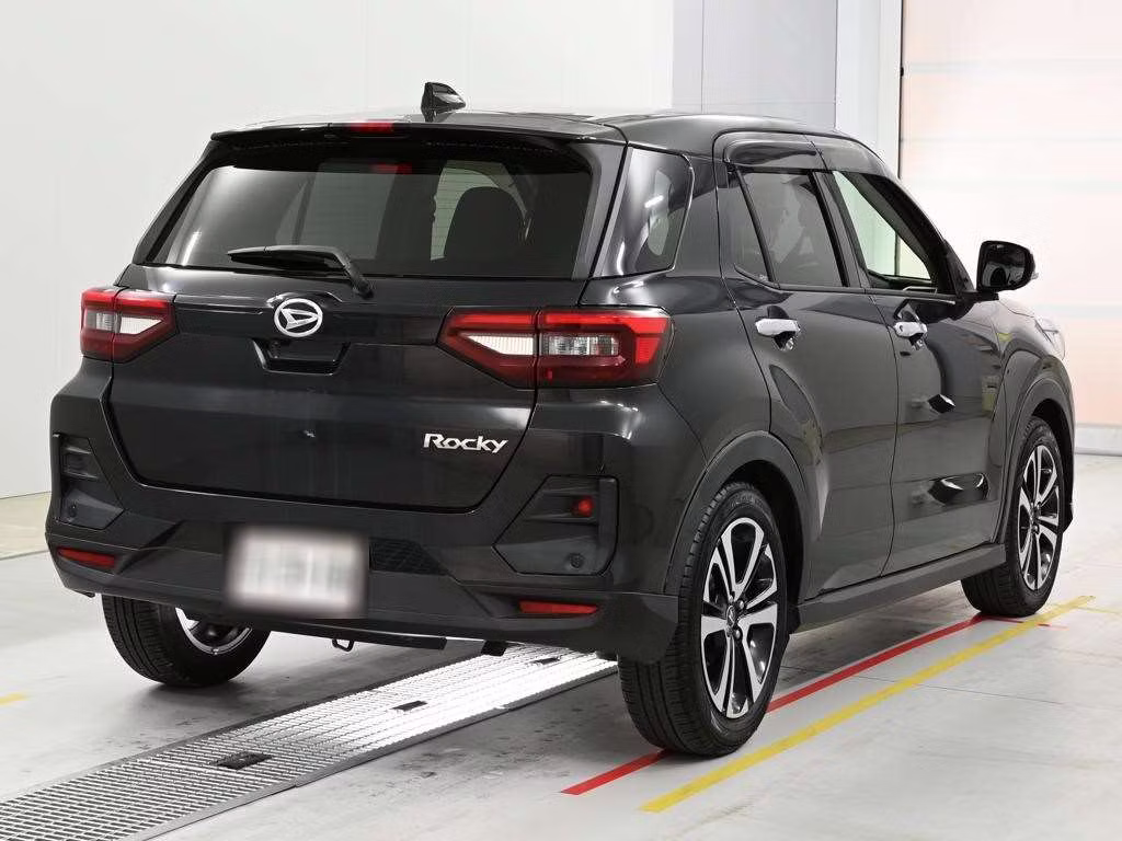 DAIHATSU ROCKY