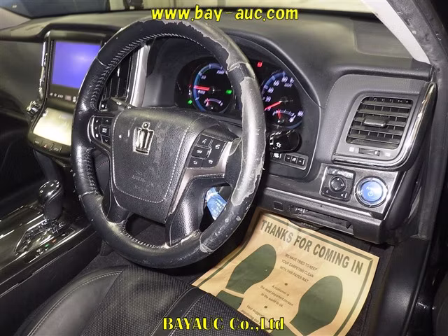 TOYOTA CROWN
