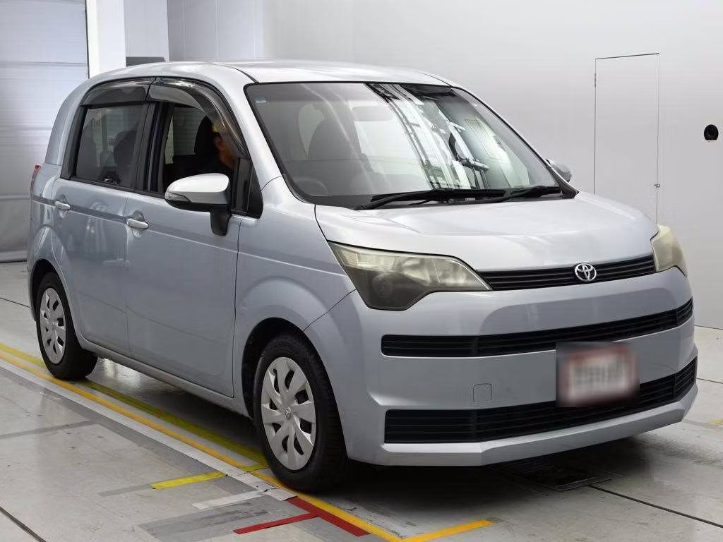 TOYOTA SPADE