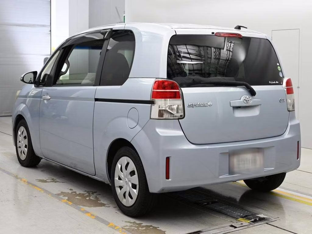 TOYOTA SPADE