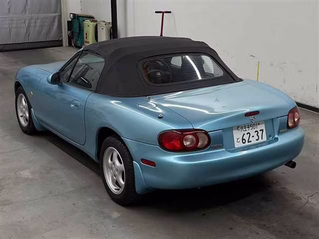 MAZDA ROADSTER