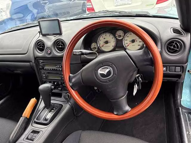 MAZDA ROADSTER