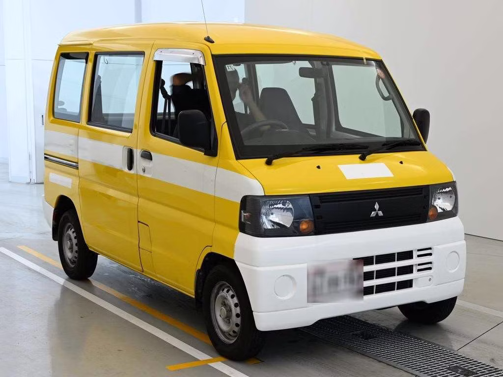 MITSUBISHI MINICAB