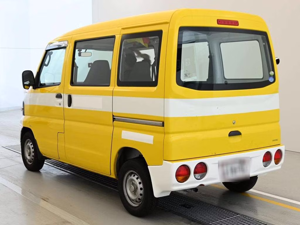 MITSUBISHI MINICAB