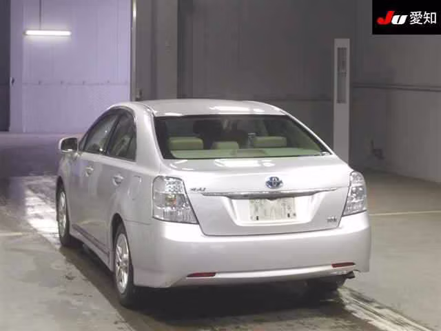 TOYOTA SAI