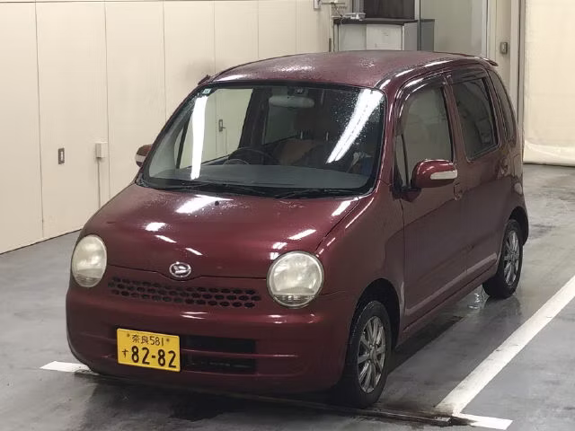DAIHATSU MOVE LATTE