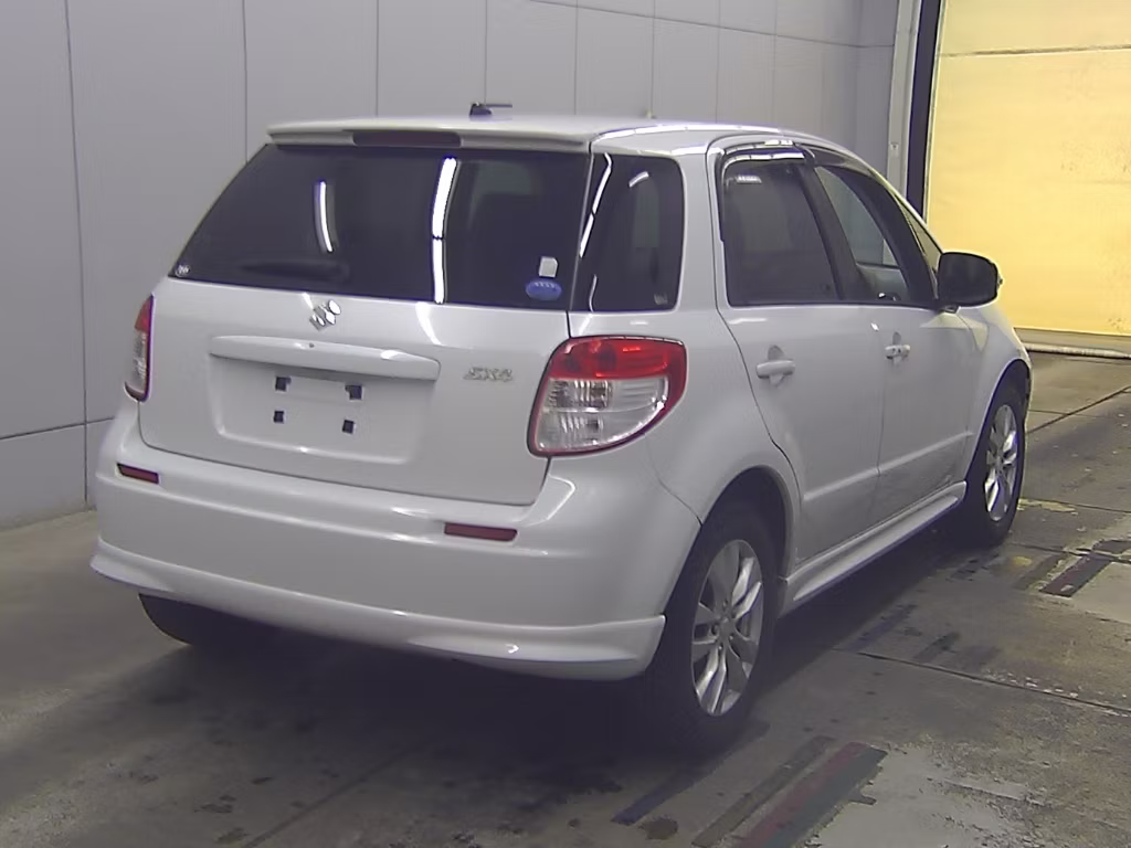 SUZUKI SX4