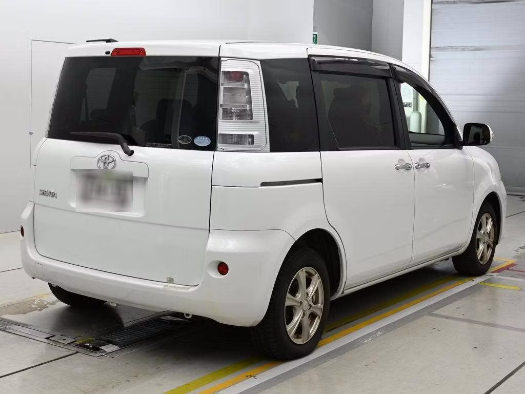 TOYOTA SIENTA