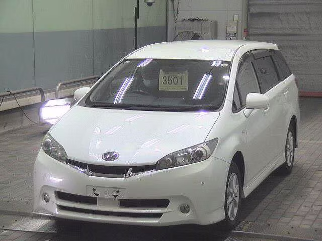 TOYOTA WISH