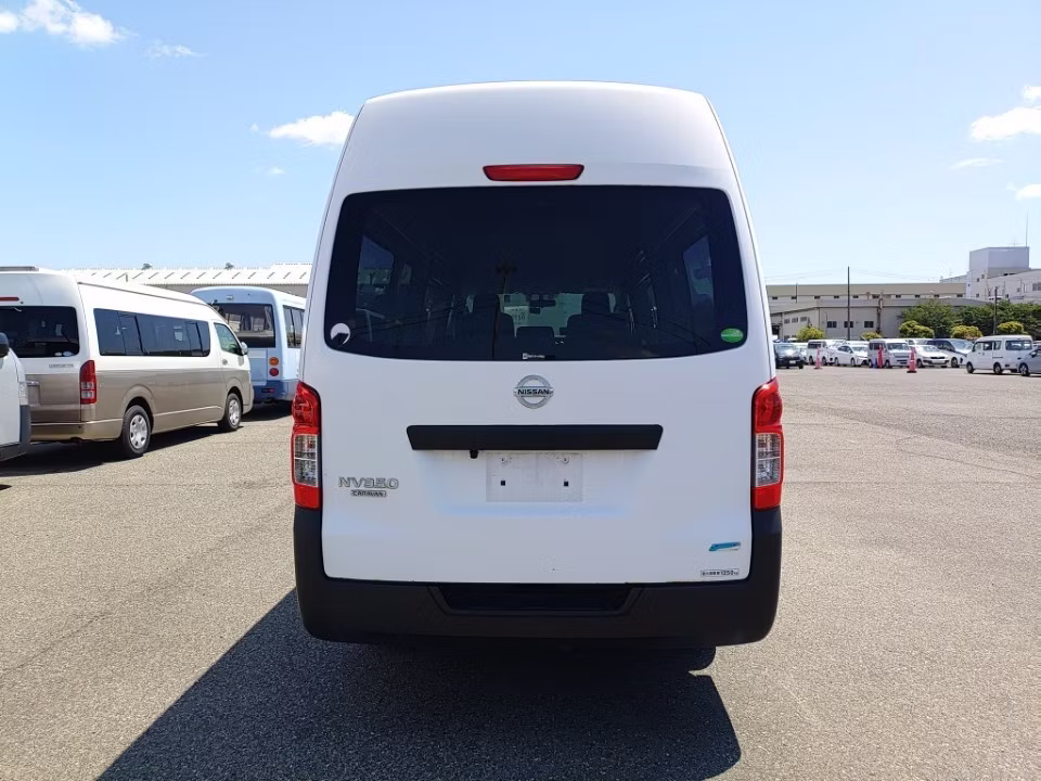 NISSAN NV350 CARAVAN