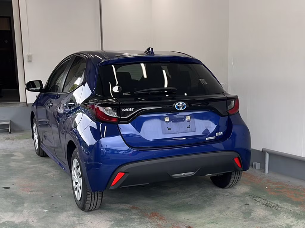 TOYOTA YARIS