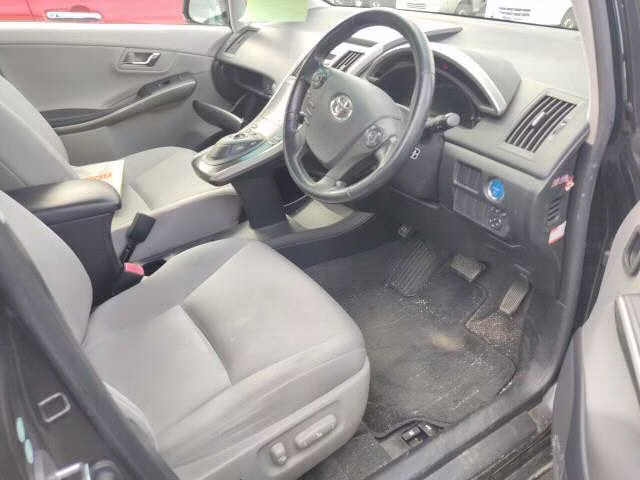 TOYOTA SAI