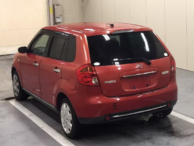 MAZDA VERISA