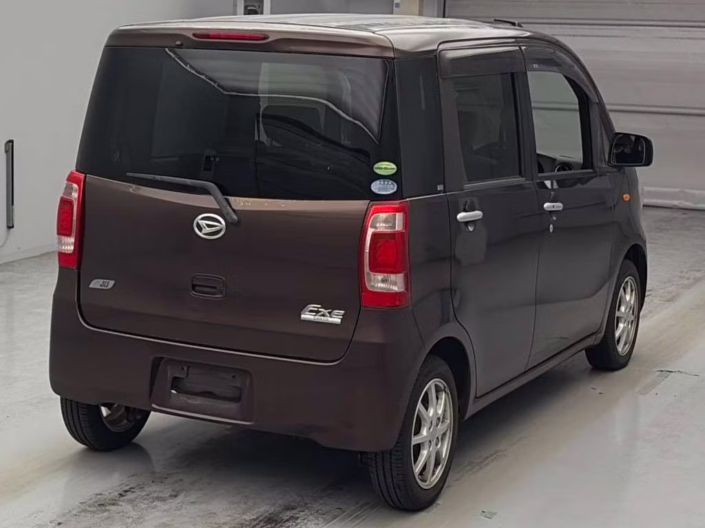 DAIHATSU TANTO EXE