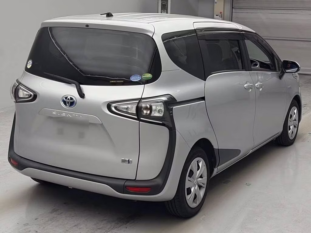 TOYOTA SIENTA