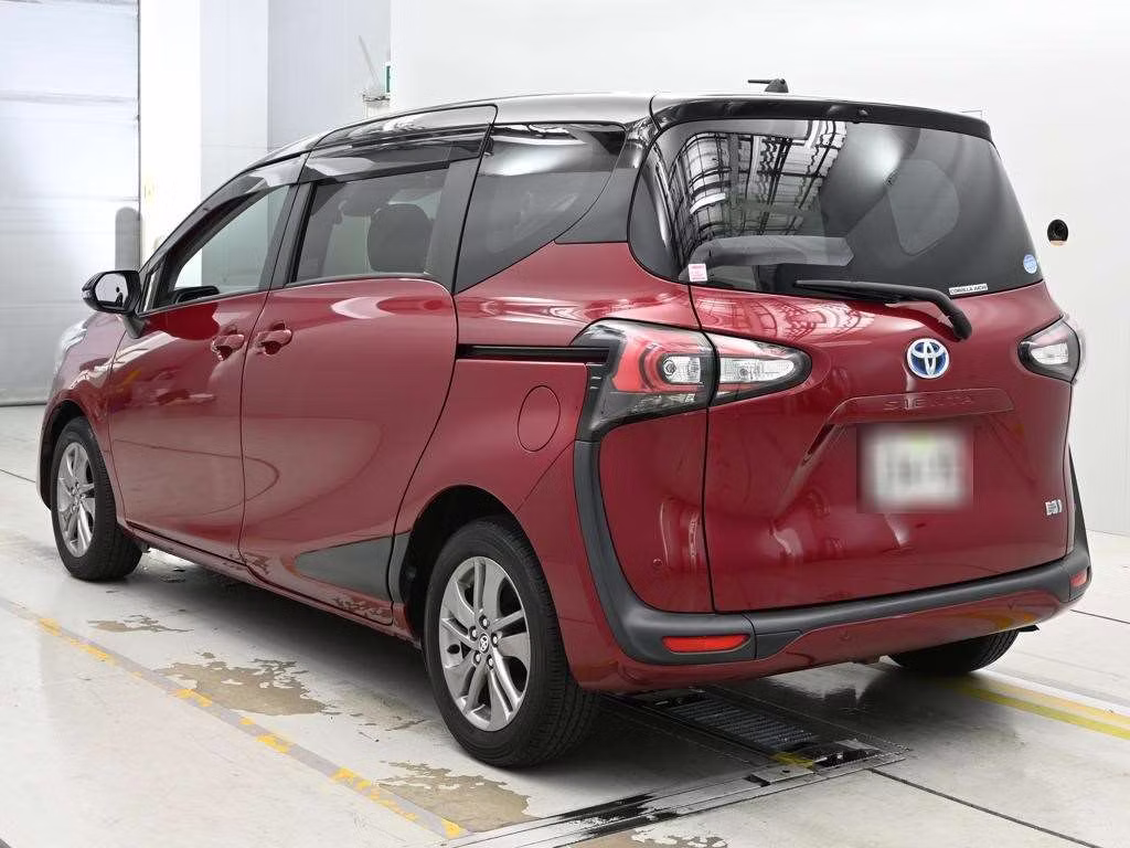 TOYOTA SIENTA