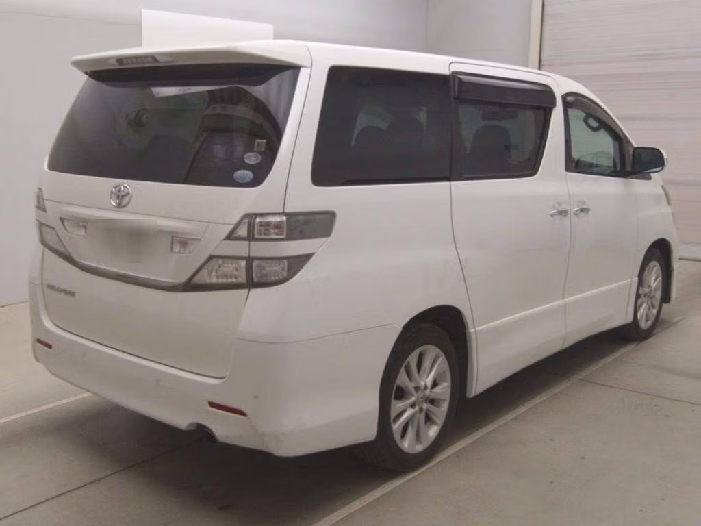 TOYOTA VELLFIRE