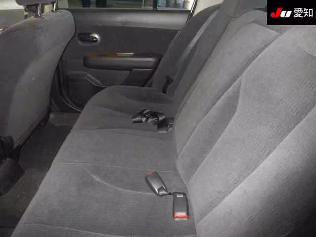 NISSAN TIIDA LATIO