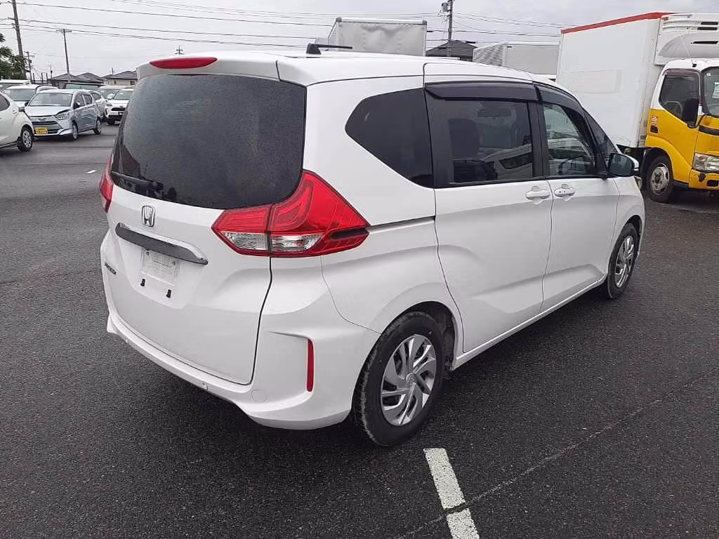HONDA FREED