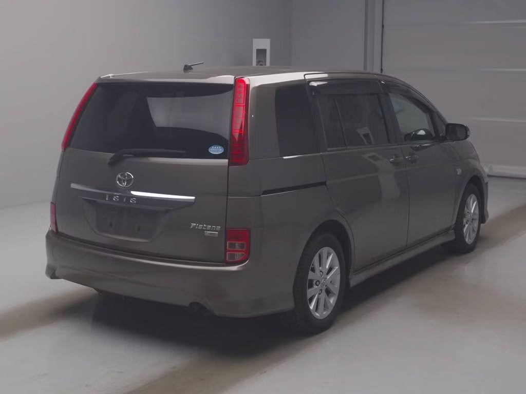 TOYOTA ISIS