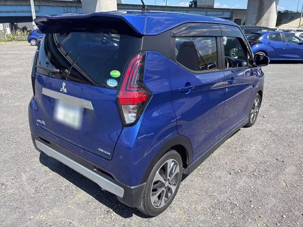MITSUBISHI EK X